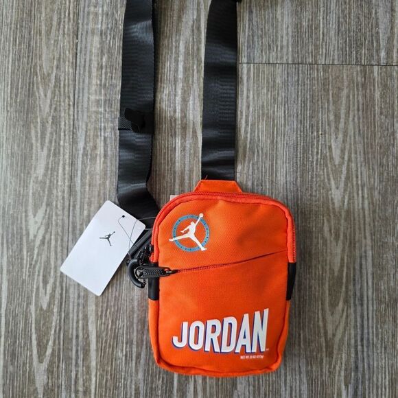 Air Jordan OG MVP Hip Bag Fanny Pack Orange Black Zippers Buckle Retro Brand New - Picture 4 of 14